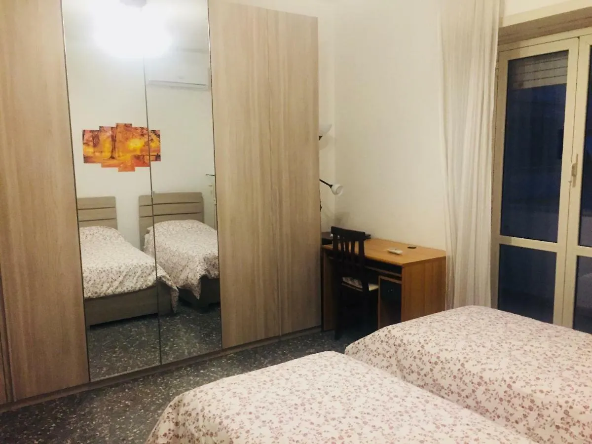 Bed & Breakfast Bed and Breakfast Female Dormitory For Only Female Řím Itálie